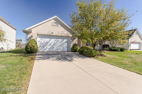 Tiny photo for 5954 Secluded Court, Sylvania, OH 43560 (MLS # 10000256)