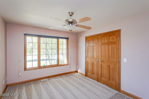 Tiny photo for 5954 Secluded Court, Sylvania, OH 43560 (MLS # 10000256)