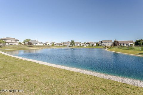 Tiny photo for 5954 Secluded Court, Sylvania, OH 43560 (MLS # 10000256)