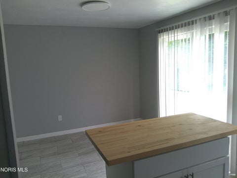 Tiny photo for 4415 Cape Lane, Toledo, OH 43615 (MLS # 10012414)