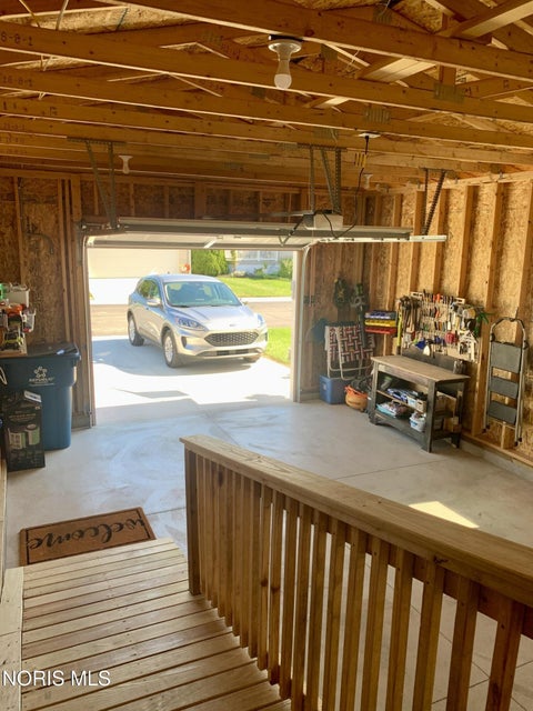 Tiny photo for 203 Meadowood Drive, Walbridge, OH 43465 (MLS # 10014052)