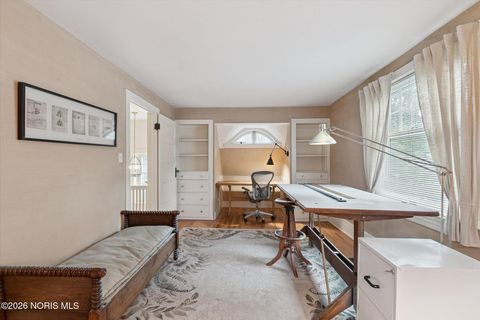 Tiny photo for 424 E Front Street, Perrysburg, OH 43551 (MLS # 10003534)