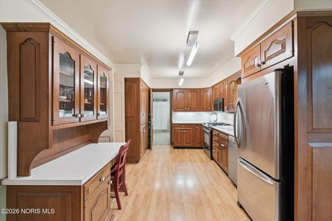 Tiny photo for 424 E Front Street, Perrysburg, OH 43551 (MLS # 10003534)