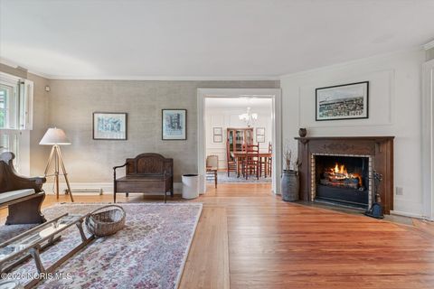 Tiny photo for 424 E Front Street, Perrysburg, OH 43551 (MLS # 10003534)