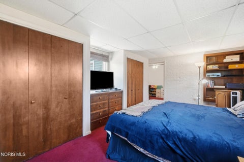 Tiny photo for 4 Greenbrier Court, Bowling Green, OH 43402 (MLS # 10010116)