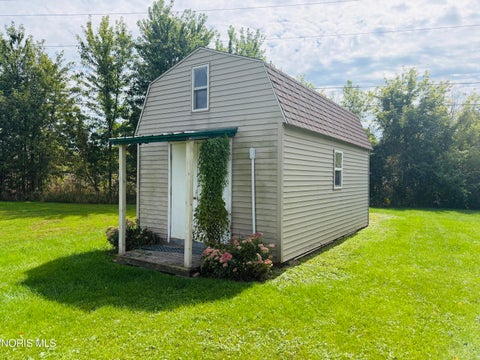 Tiny photo for 4 Larkspur Place, Montpelier, OH 43543 (MLS # 10013249)