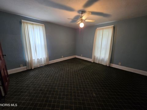 Tiny photo for 131 W Maple Street, Deshler, OH 43516 (MLS # 10007070)