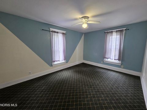 Tiny photo for 131 W Maple Street, Deshler, OH 43516 (MLS # 10007070)