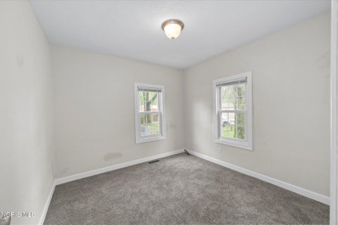 Tiny photo for 6939 Dorr Street, Toledo, OH 43615 (MLS # 10012221)