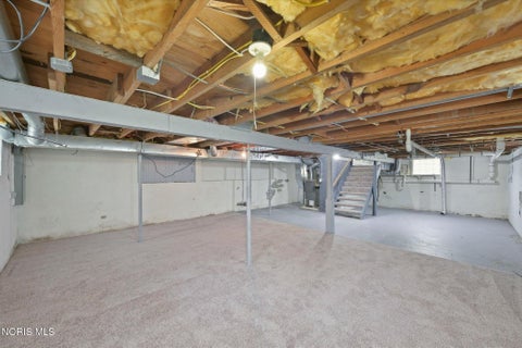Tiny photo for 6939 Dorr Street, Toledo, OH 43615 (MLS # 10012221)