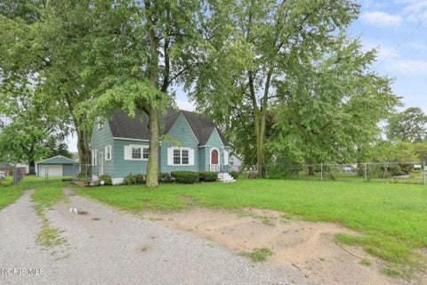 Tiny photo for 6939 Dorr Street, Toledo, OH 43615 (MLS # 10012221)