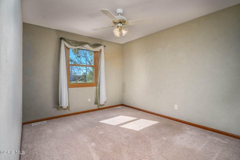 Tiny photo for 13266 King Road, Bowling Green, OH 43402 (MLS # 10014378)