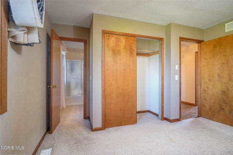 Tiny photo for 13266 King Road, Bowling Green, OH 43402 (MLS # 10014378)