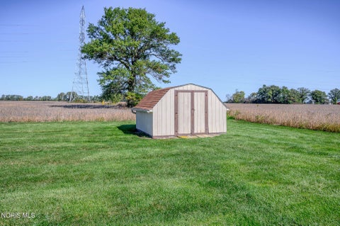 Tiny photo for 13266 King Road, Bowling Green, OH 43402 (MLS # 10014378)