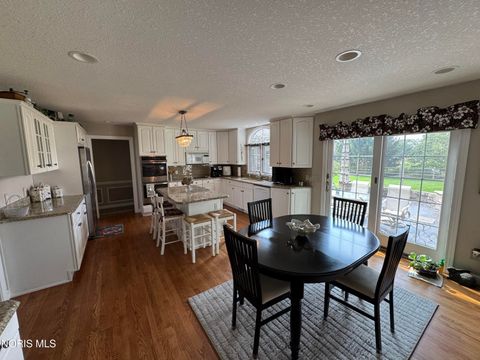 Tiny photo for 7455 Valhalla Drive, Maumee, OH 43537 (MLS # 10004850)