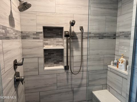 Tiny photo for 7455 Valhalla Drive, Maumee, OH 43537 (MLS # 10004850)