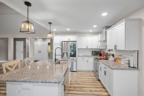 Tiny photo for 1 Indian Creek Drive, Rudolph, OH 43462 (MLS # 10000498)