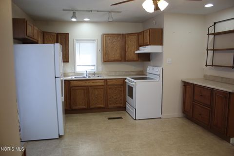 Tiny photo for 510 E Lehr Avenue, Ada, OH 45810 (MLS # 10005221)