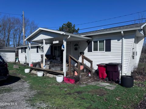 Tiny photo for 510 E Lehr Avenue, Ada, OH 45810 (MLS # 10005221)