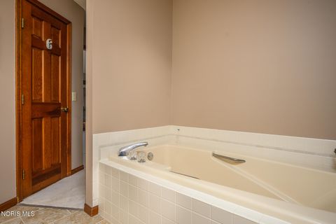 Tiny photo for 5102 Sprucewood Court, Sylvania, OH 43560 (MLS # 10005561)