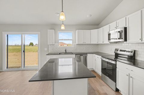 Tiny photo for 1314 Clairmont Avenue, Napoleon, OH 43545 (MLS # 10005413)