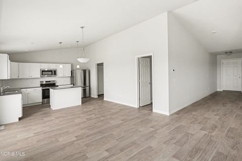 Tiny photo for 1314 Clairmont Avenue, Napoleon, OH 43545 (MLS # 10005413)