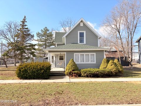 Photo of 201 N Main Street, Grover Hill, OH 45849 (MLS # 10004204)