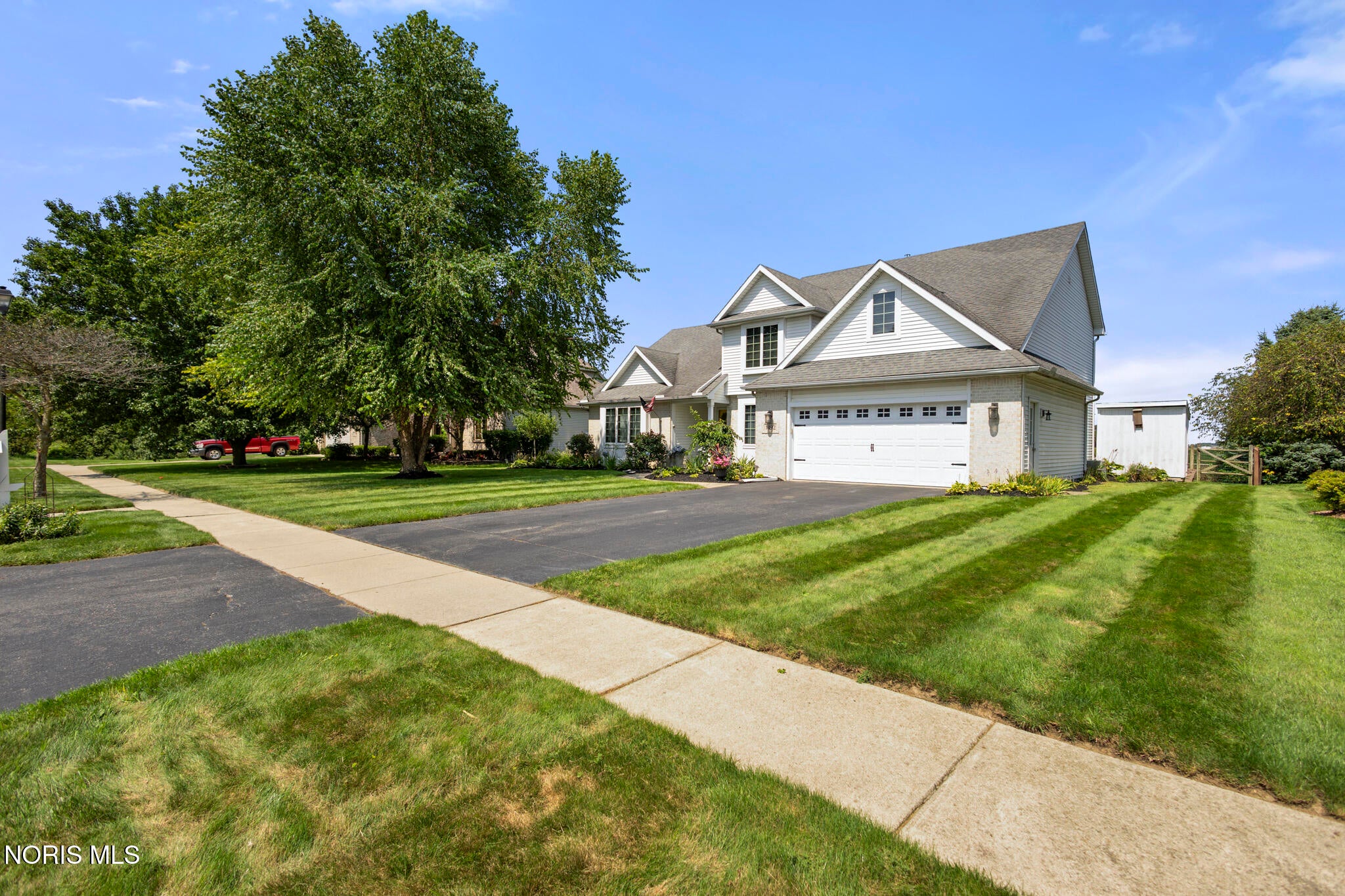 1492 Eastridge Drive