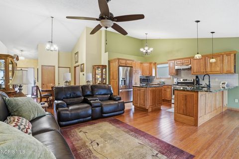 Tiny photo for 1331 Countryside Drive, Findlay, OH 45840 (MLS # 10004981)