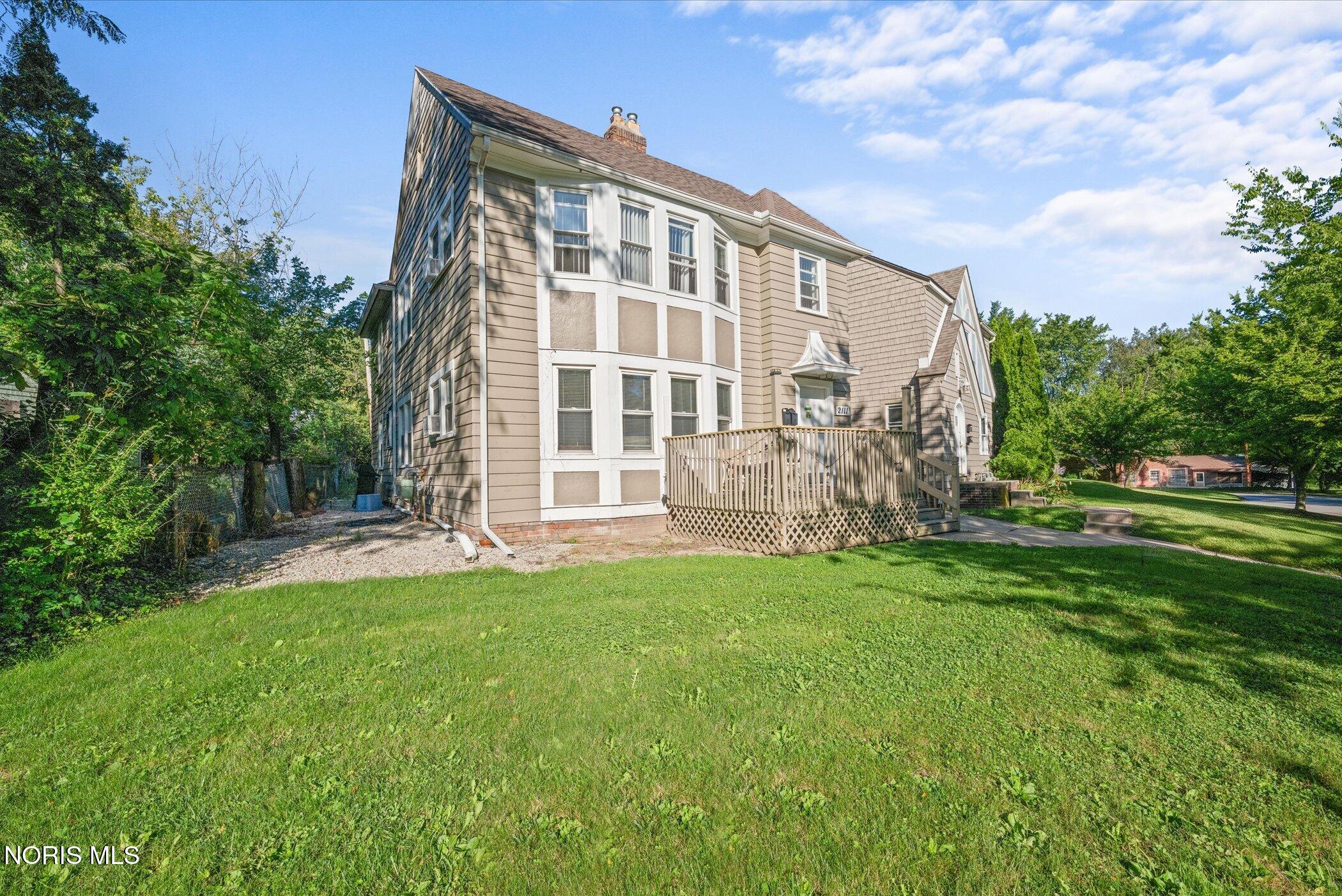 2111 Kensington Road