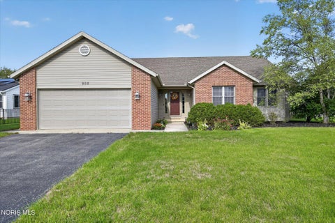 Tiny photo for 908 Tarra Oaks Drive, Findlay, OH 45840 (MLS # 10013636)
