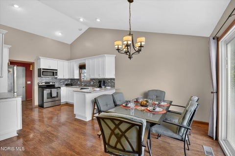 Tiny photo for 908 Tarra Oaks Drive, Findlay, OH 45840 (MLS # 10013636)
