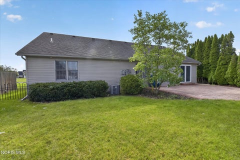 Tiny photo for 908 Tarra Oaks Drive, Findlay, OH 45840 (MLS # 10013636)