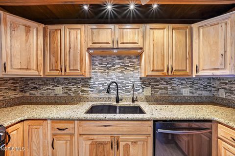 Tiny photo for 4330 Boydson Drive, Toledo, OH 43623 (MLS # 10006396)