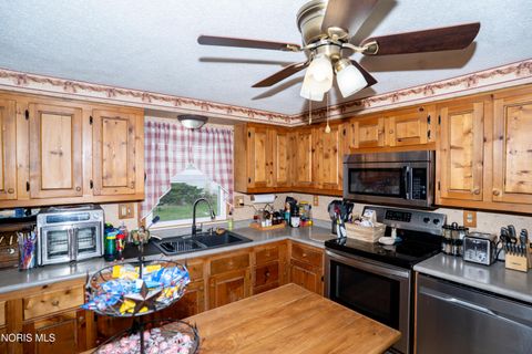 Tiny photo for 4129 Misty Shores Drive, Defiance, OH 43512 (MLS # 10005460)