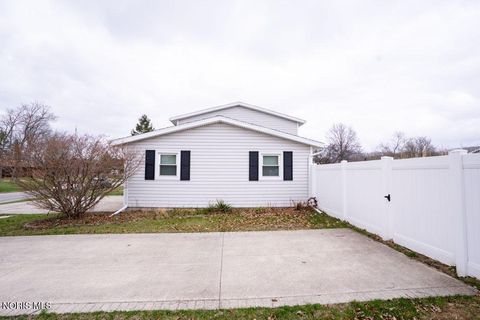 Tiny photo for 4129 Misty Shores Drive, Defiance, OH 43512 (MLS # 10005460)