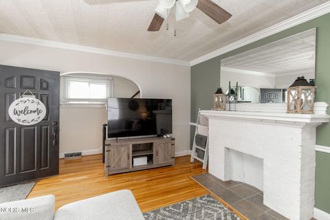 Tiny photo for 5925 Murnen Road, Toledo, OH 43623 (MLS # 10005155)