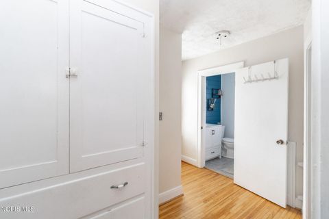 Tiny photo for 5925 Murnen Road, Toledo, OH 43623 (MLS # 10005155)