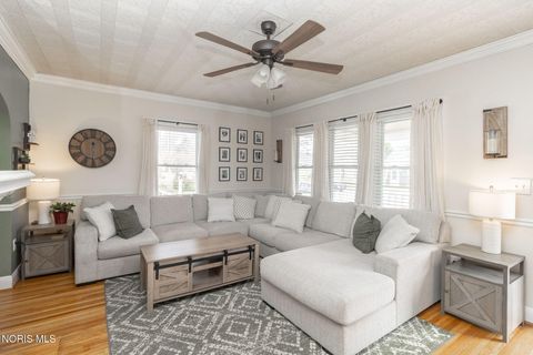 Tiny photo for 5925 Murnen Road, Toledo, OH 43623 (MLS # 10005155)