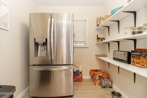 Tiny photo for 5925 Murnen Road, Toledo, OH 43623 (MLS # 10005155)