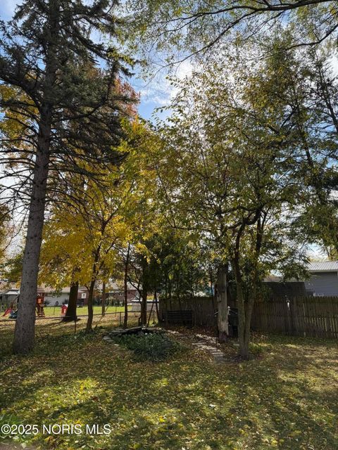 Tiny photo for 1206 Fort Street, Maumee, OH 43537 (MLS # 10001860)