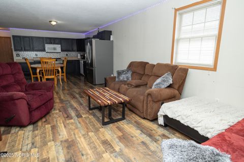 Tiny photo for 1865 Breckenridge Road, Findlay, OH 45840 (MLS # 10000638)