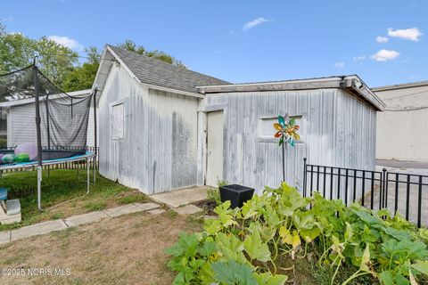 Tiny photo for 619 Fishlock Avenue, Findlay, OH 45840 (MLS # 10000832)