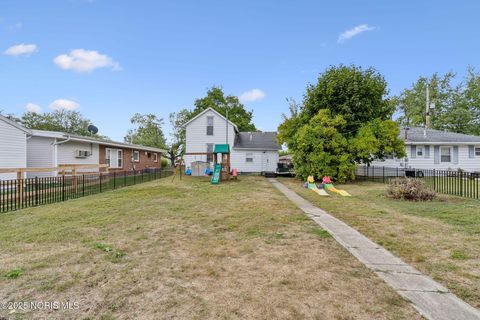 Tiny photo for 619 Fishlock Avenue, Findlay, OH 45840 (MLS # 10000832)