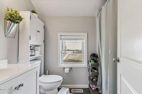 Tiny photo for 619 Fishlock Avenue, Findlay, OH 45840 (MLS # 10000832)