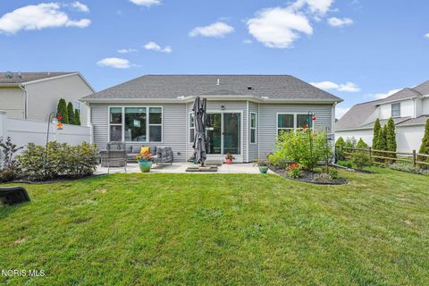 Tiny photo for 1050 N Ironwood Drive, Rossford, OH 43460 (MLS # 10010308)