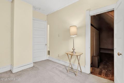 Tiny photo for 1155 W Woodruff Avenue, Toledo, OH 43606 (MLS # 10002420)