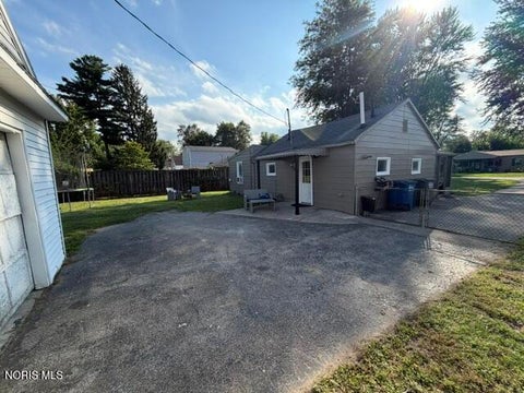 Tiny photo for 5616 Yarmouth Avenue, Toledo, OH 43623 (MLS # 10013340)
