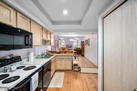 Tiny photo for 3421 Bayberry Place, Oregon, OH 43616 (MLS # 10006339)