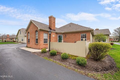 Photo of 3421 Bayberry Place, Oregon, OH 43616 (MLS # 10006339)